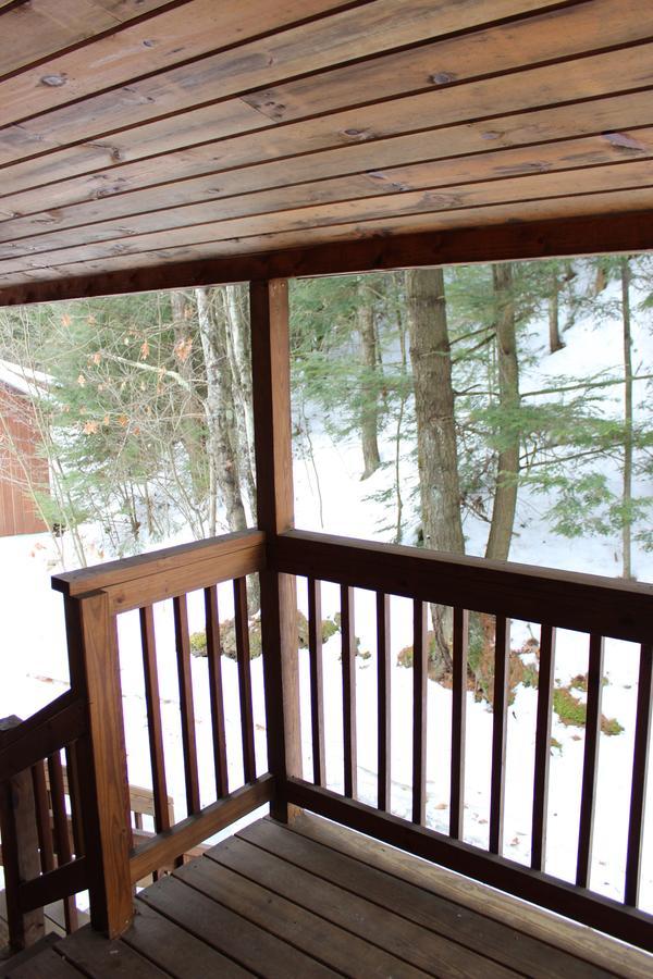 Nootka Lodge Woodsville Экстерьер фото