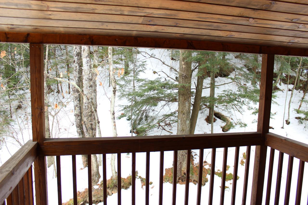 Nootka Lodge Woodsville Экстерьер фото