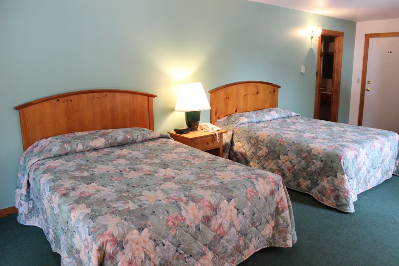 Nootka Lodge Woodsville Экстерьер фото