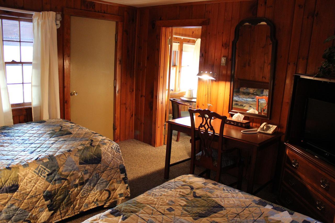 Nootka Lodge Woodsville Экстерьер фото