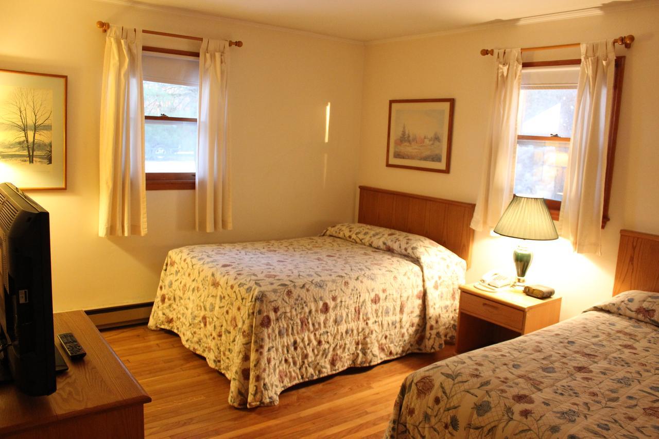 Nootka Lodge Woodsville Экстерьер фото
