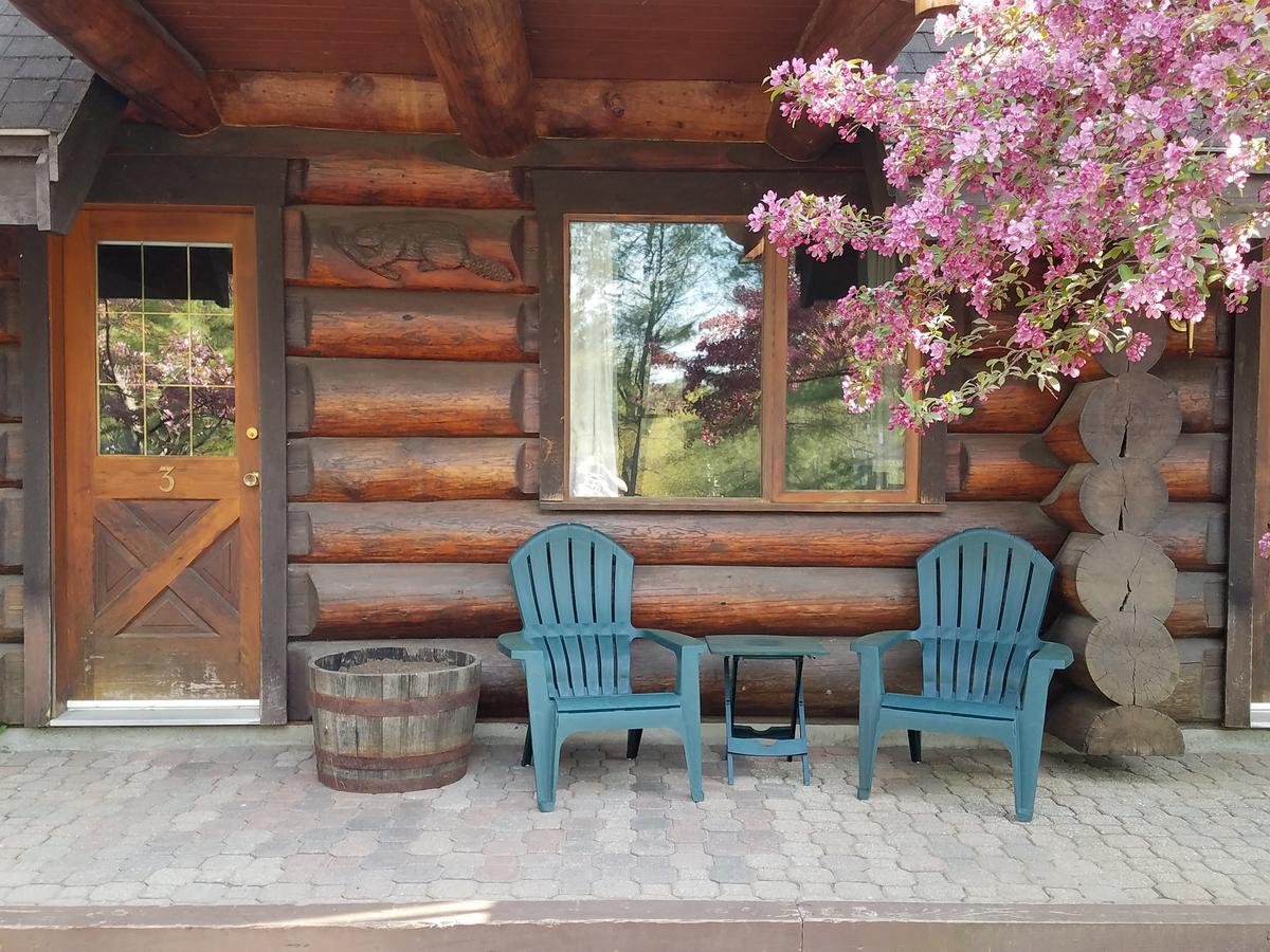 Nootka Lodge Woodsville Экстерьер фото